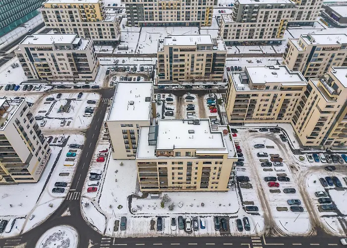 Lejlighed Modern 1br Coresi-free Private Parking By Mm Host *