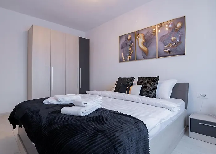 Modern 1br Coresi-free Private Parking By Mm Host * Braşov